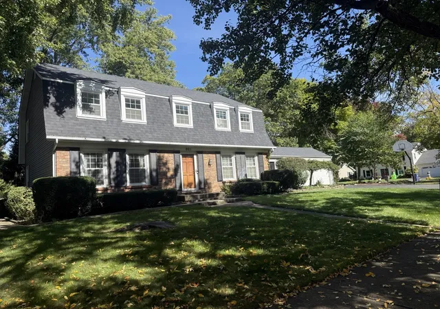 Photo 1 of Single family home for sale at 821 Timber Trl Dr, Naperville, IL 60565 | MLS# 12772454 | Listing updated on 2026-10-08