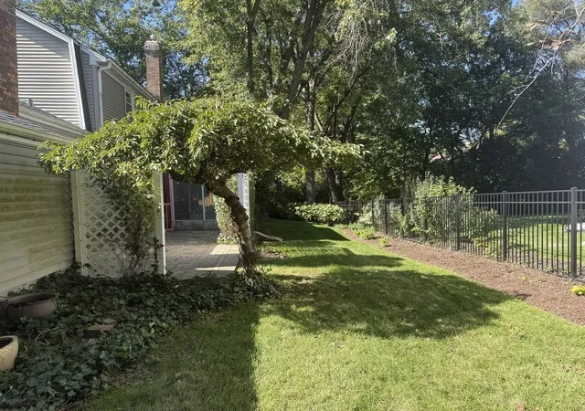Photo 3 of Single family home for sale at 821 Timber Trl Dr, Naperville, IL 60565 | MLS# 12772454 | Listing updated on 2026-10-08