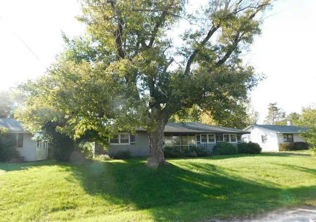 Photo 2 of Single family home for sale at 19020 Baker Ave, Country Club Hills, IL 60478 | MLS# 12772467 | Listing updated on 2026-10-03