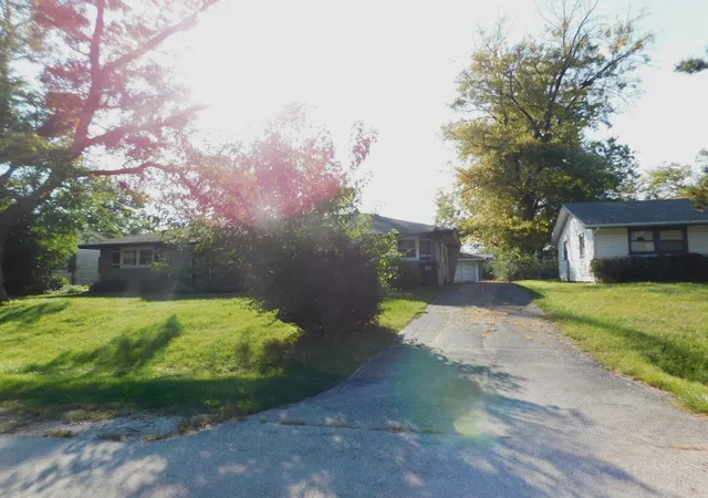 Photo 3 of Single family home for sale at 19020 Baker Ave, Country Club Hills, IL 60478 | MLS# 12772467 | Listing updated on 2026-10-03
