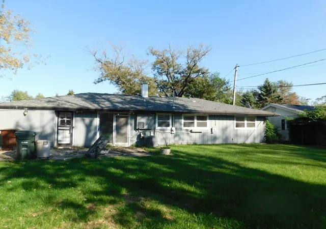 Photo 4 of Single family home for sale at 19020 Baker Ave, Country Club Hills, IL 60478 | MLS# 12772467 | Listing updated on 2026-10-03