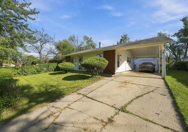 Photo 25 of Single family home for sale at 2112 219th Street, Sauk Village, IL 60411 | MLS# 12772504 | Listing updated on 2026-10-07