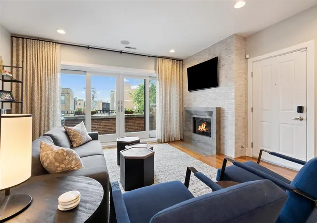 Photo 4 of Condo for sale at (Undisclosed), Chicago, IL 60613 | MLS# 12772580 | Listing updated on 2026-10-09