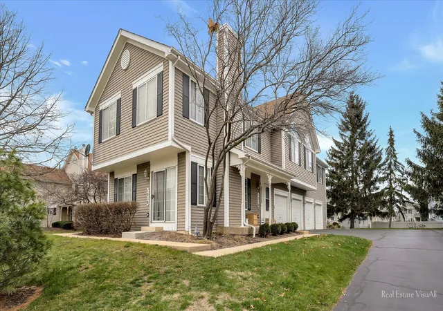 Townhouse for sale at 1312 Sandhurst Ln #1312, South Elgin, IL 60177 | MLS# 12772583