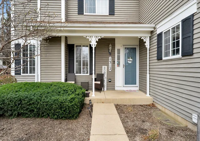 Photo 3 of Townhouse for sale at 1312 Sandhurst Ln #1312, South Elgin, IL 60177 | MLS# 12772583 | Listing updated on 2026-10-07