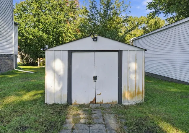 Photo 3 of Single family home for sale at 217 12th Street, East Moline, IL 61244 | MLS# 12772591 | Listing updated on 2026-10-02
