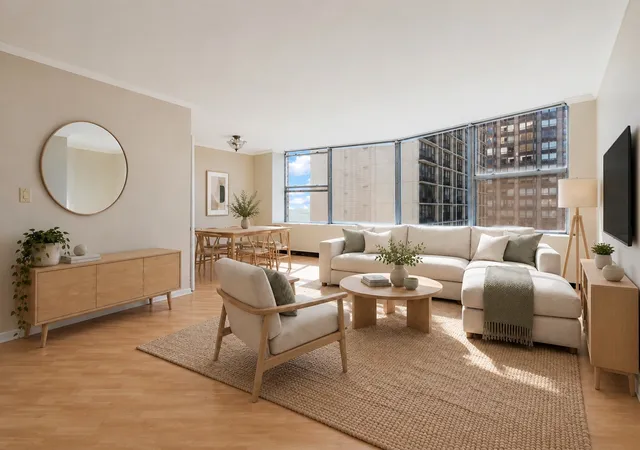 Listing Photo 5 - Condo for sale in building located at 5757 N Sheridan Rd, Chicago, IL 60660 - Unit #19D