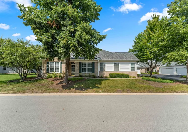 Listing Photo 1 - Condo for sale in building located at 16310 Crescent Lake Dr, Crest Hill, IL 60403 - Unit #16310