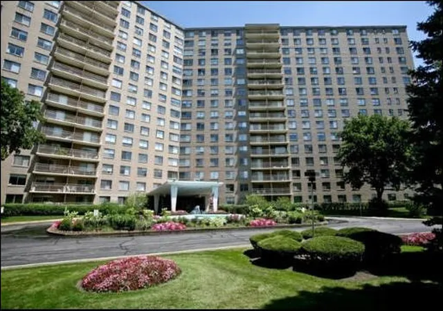 Condo for sale at 7061 N Kedzie Ave #305, Chicago, IL 60645 | MLS# 12772626 | Listing updated on 2026-10-18