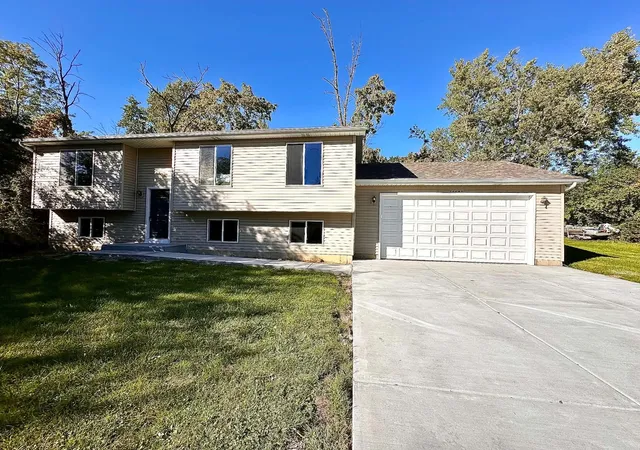 Single family home for sale at 26646 W Orchard Ave, Antioch, IL 60002 | MLS# 12772632