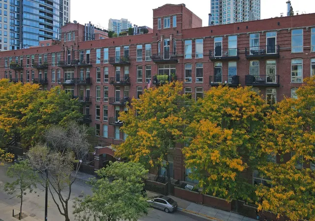 Photo 1 of Condo for sale at 550 N Kingsbury St #205, Chicago, IL 60654 | MLS# 12772635 | Listing updated on 2026-10-28
