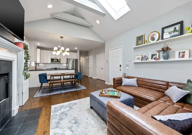 Photo 3 of Condo for sale at 3111 N Seminary Ave #3N, Chicago, IL 60657 | MLS# 12772643 | Listing updated on 2026-10-06