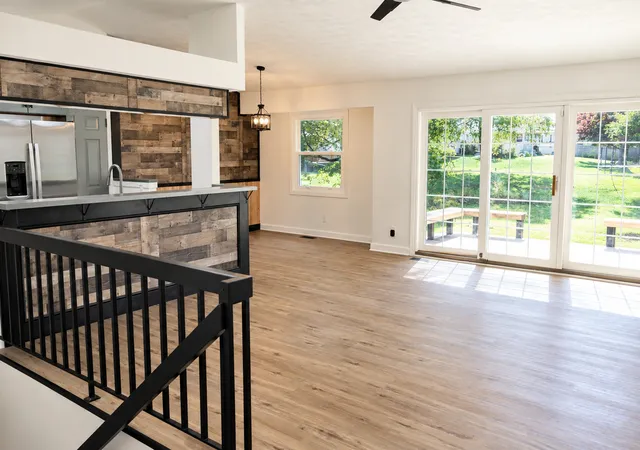 Photo 3 of Single family home for sale at 3071 Breezeway Dr, Rockford, IL 61109 | MLS# 12772660 | Listing updated on 2026-10-07