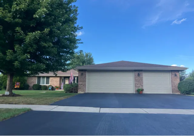 Photo 1 of Single family home for sale at 3705 Wimborne Ave, New Lenox, IL 60451 | MLS# 12772665 | Listing updated on 2026-10-05