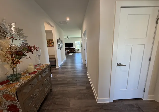 Photo 3 of Single family home for sale at 2092 Traemore Ln, New Lenox, IL 60451 | MLS# 12772676 | Listing updated on 2026-10-02