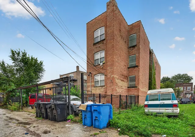 Listing Photo 4 - Condo for sale in building located at 1851 S Harding Ave, Chicago, IL 60623