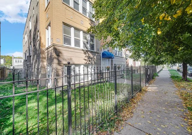 Photo 3 of Condo for sale at 4112 W George St #2W, Chicago, IL 60641 | MLS# 12772713 | Listing updated on 2026-10-08