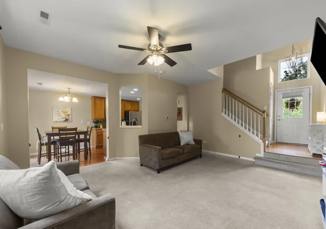 Photo 4 of Townhouse for sale at 15110 W Laurel Ln, Lockport, IL 60441 | MLS# 12772805 | Listing updated on 2026-10-07