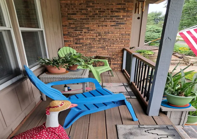Photo 2 of Single family home for sale at 602 W Bissell St, Bloomington, IL 61701 | MLS# 12772810 | Listing updated on 2026-10-20