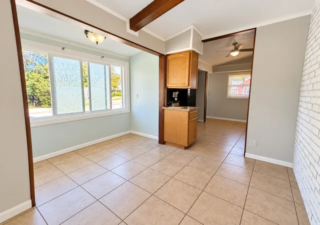 Photo 4 of Single family home for sale at 602 W Bissell St, Bloomington, IL 61701 | MLS# 12772810 | Listing updated on 2026-10-20