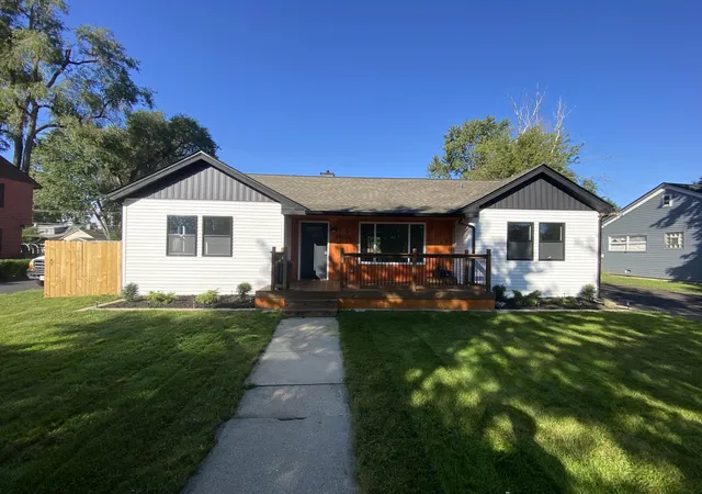 Photo 1 of Single family home for sale at 9606 S Natoma Ave, Oak Lawn, IL 60453 | MLS# 12772848 | Listing updated on 2026-10-02