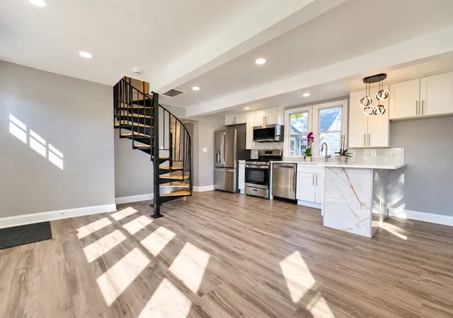 Photo 3 of Single family home for sale at 9548 Merrimac Ave, Oak Lawn, IL 60453 | MLS# 12772865 | Listing updated on 2026-10-05