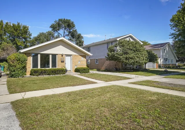 Photo 2 of Single family home for sale at 6508 103rd Street, Chicago Ridge, IL 60415 | MLS# 12772866 | Listing updated on 2026-10-02