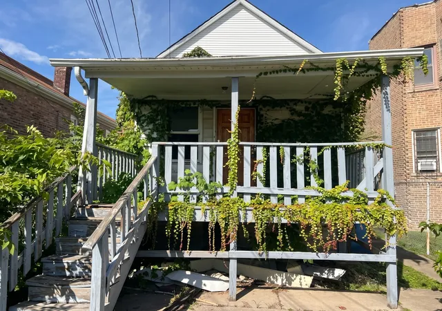 Photo 4 of Single family home for sale at 631 E 89th Street, Chicago, IL 60619 | MLS# 12772877 | Listing updated on 2026-10-06