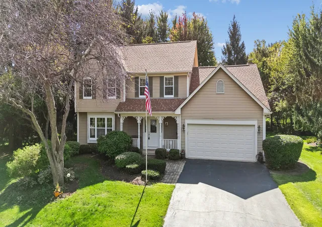 Photo 1 of Single family home for sale at 42w433 Jens Jensen Ln, Saint Charles, IL 60175 | MLS# 12772957 | Listing updated on 2026-10-09