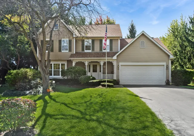 Photo 3 of Single family home for sale at 42w433 Jens Jensen Ln, Saint Charles, IL 60175 | MLS# 12772957 | Listing updated on 2026-10-09