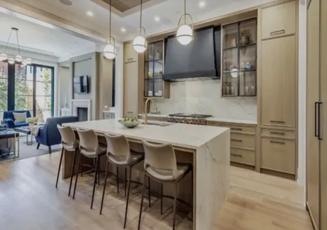 Photo 2 of Townhouse for sale at 3233 Central St #2, Evanston, IL 60201 | MLS# 12772966 | Listing updated on 2026-10-06