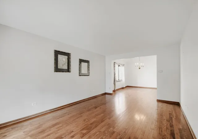 Photo 4 of Single family home for sale at 9015 Natoma Ave, Oak Lawn, IL 60453 | MLS# 12772971 | Listing updated on 2026-10-06