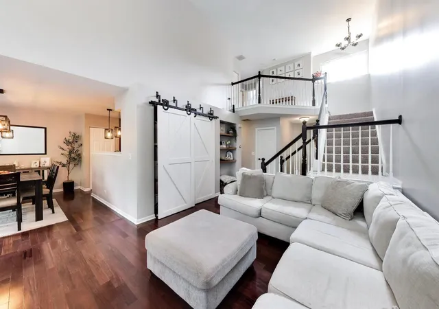 Photo 4 of Townhouse for sale at 924 Ainsley Dr #---, West Chicago, IL 60185 | MLS# 12772983 | Listing updated on 2026-10-06