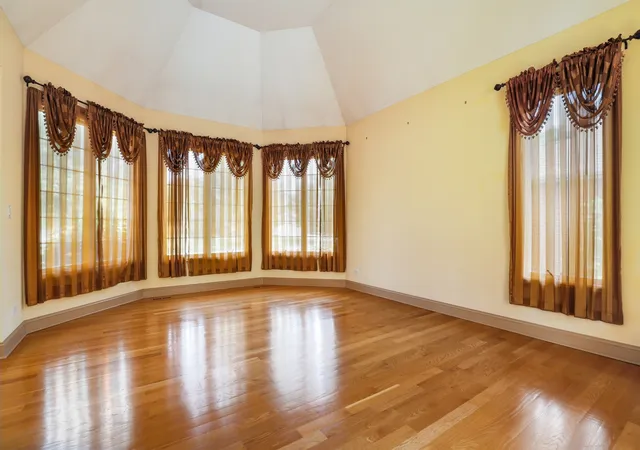 Photo 4 of Single family home for sale at 12635 Chiszar Dr, Mokena, IL 60448 | MLS# 12772990 | Listing updated on 2026-10-06