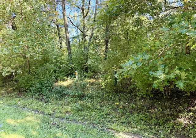 Photo 1 of Land for sale at 412 Slippery Rock Dr, Dixon, IL 61021 | MLS# 12773030 | Listing updated on 2026-10-06