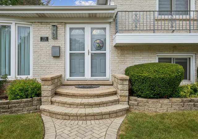 Photo 2 of Single family home for sale at 7730 Arcadia St, Morton Grove, IL 60053 | MLS# 12773032 | Listing updated on 2026-10-02