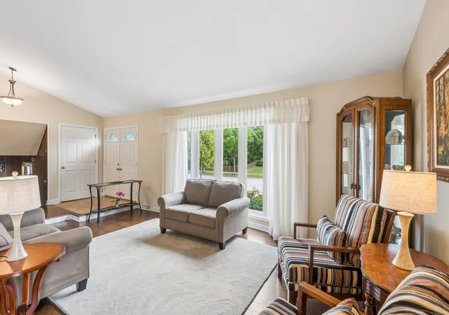 Photo 3 of Single family home for sale at 7730 Arcadia St, Morton Grove, IL 60053 | MLS# 12773032 | Listing updated on 2026-10-02