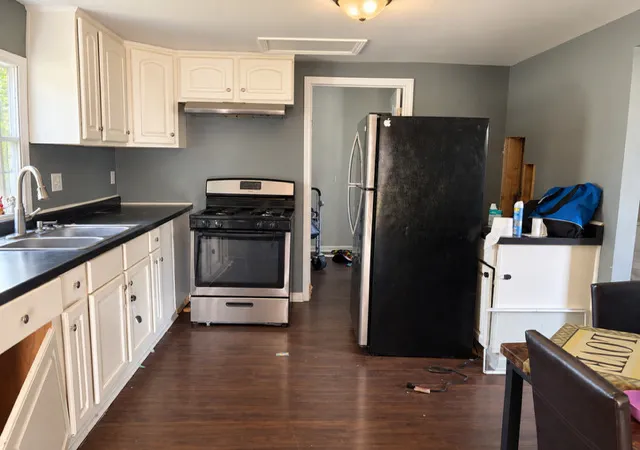 Photo 3 of Single family home for sale at 128 W North St, Watseka, IL 60970 | MLS# 12773034 | Listing updated on 2026-10-06