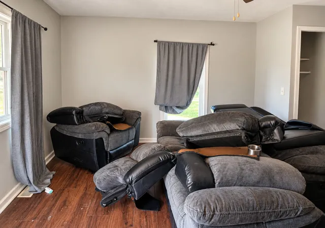 Photo 4 of Single family home for sale at 128 W North St, Watseka, IL 60970 | MLS# 12773034 | Listing updated on 2026-10-06