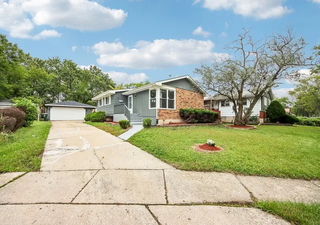 Single family home for sale at 3424 Hickory Ln, Hazel Crest, IL 60429 | MLS# 12773053