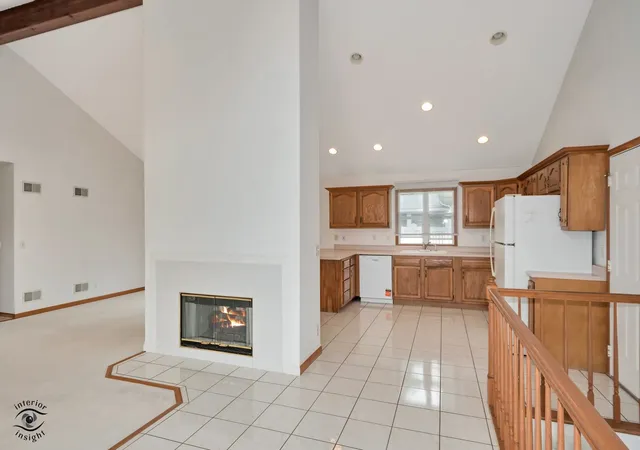 Photo 3 of Townhouse for sale at 407 Sorin Cir, Manteno, IL 60950 | MLS# 12773066 | Listing updated on 2026-10-06