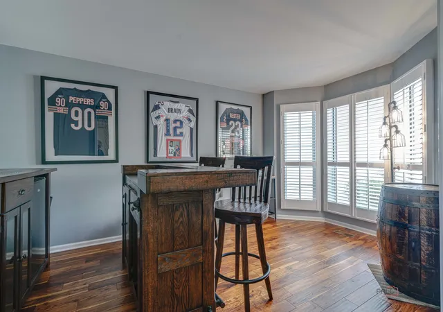 Photo 3 of Townhouse for sale at 288 Oak Blf Ct, Wauconda, IL 60084 | MLS# 12773071 | Listing updated on 2026-10-07