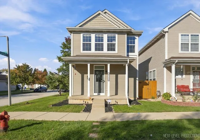 Single family home for sale at 2113 Union Ml Dr, Aurora, IL 60503 | MLS# 12773111