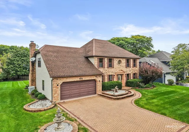 Photo 4 of Single family home for sale at 475 Prairie Knoll Dr, Naperville, IL 60565 | MLS# 12773128 | Listing updated on 2026-10-05