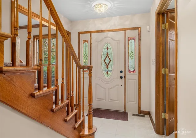 Photo 3 of Single family home for sale at 475 Prairie Knoll Dr, Naperville, IL 60565 | MLS# 12773128 | Listing updated on 2026-10-13