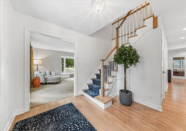 Photo 3 of Single family home for sale at 1415 Heatherton Dr, Naperville, IL 60563 | MLS# 12773135 | Listing updated on 2026-10-08