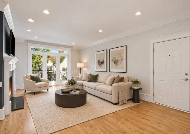 Photo 2 of Condo for sale at 2717 N Wilton Ave #3S, Chicago, IL 60614 | MLS# 12773156 | Listing updated on 2026-09-30
