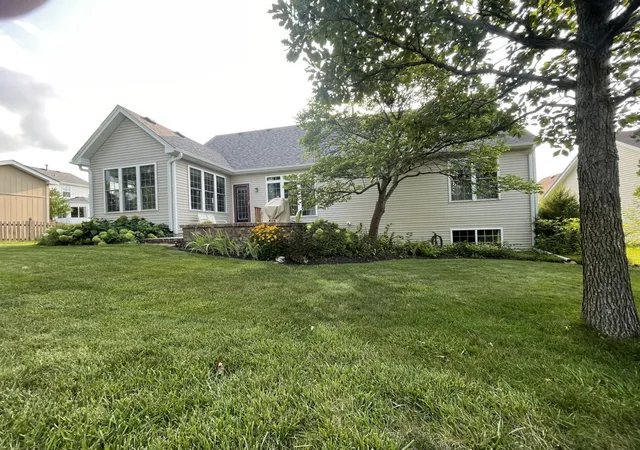 Photo 3 of Single family home for sale at 1364 Sycamore Ln, Montgomery, IL 60538 | MLS# 12773159 | Listing updated on 2026-10-03