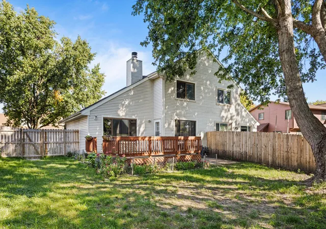Photo 4 of Townhouse for sale at 726 Higgins Rd, Champaign, IL 61822 | MLS# 12773166 | Listing updated on 2026-10-06
