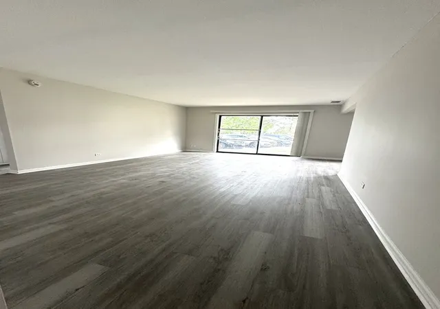 Photo 3 of Condo for sale at 2000 Bayside Dr #110, Palatine, IL 60074 | MLS# 12773184 | Listing updated on 2026-10-07
